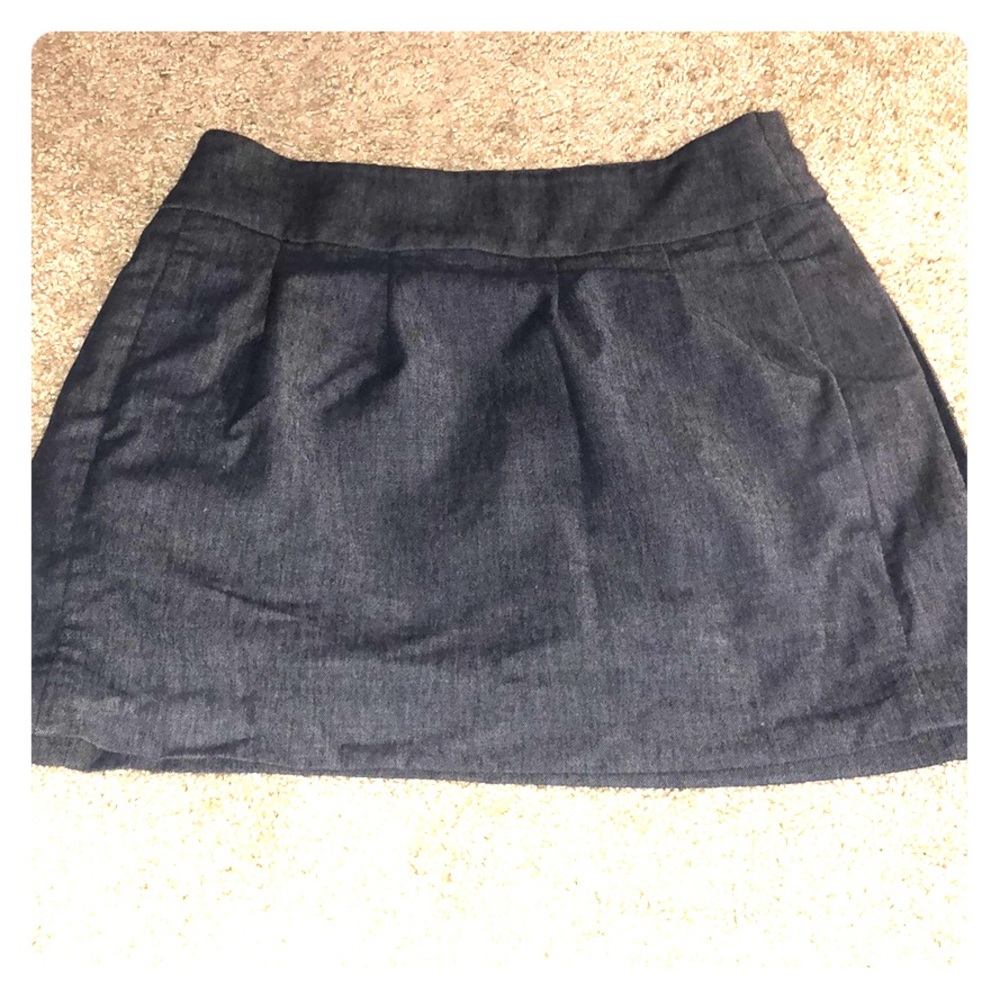 BCBG skirt size 6